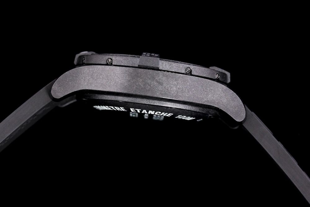 Часовник Breitling Avenger