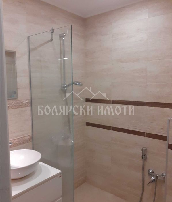 Продава се Тристаен апартамент в Велико Търново, Център - 90 кв.м за 1723 €/кв.м - Снимка #5