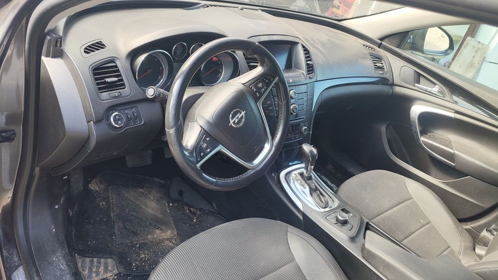 Opel insignia 2.0cdti НА ЧАСТИ