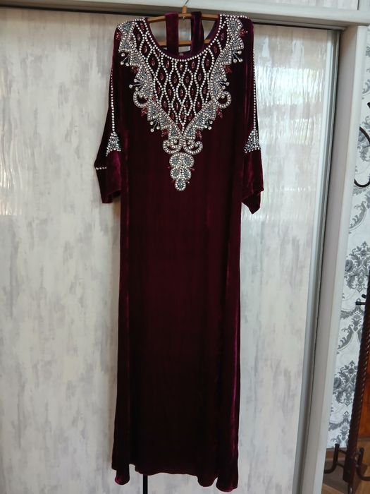Abaya ko'ylak narxini kelishamiz