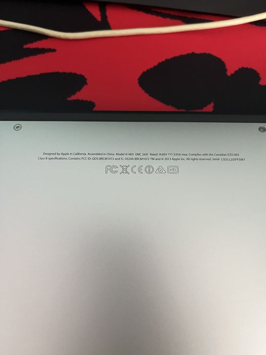 Macbook Air 11-inch i5 128 ssd mid 2013