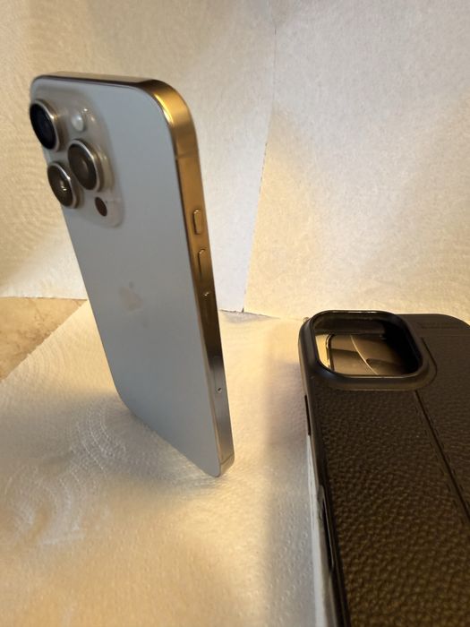 Iphone 16 pro 128gb 90%
