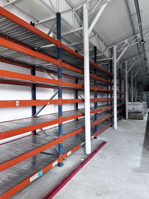 Rafturi metalice