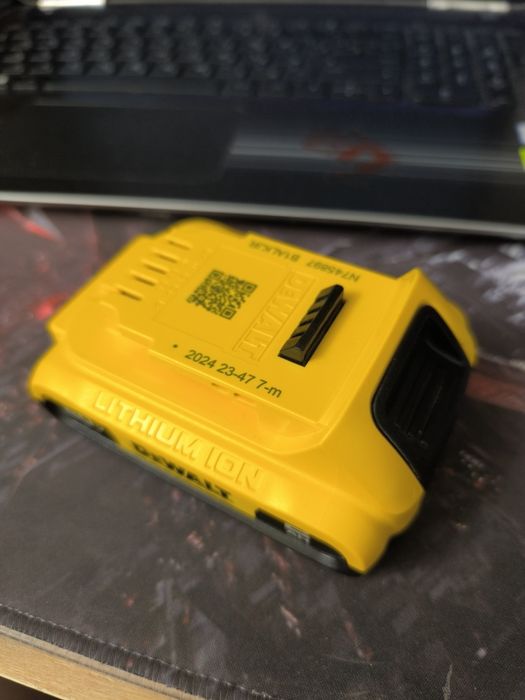 DeWalt DCF85M McLaren