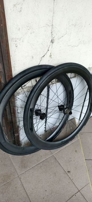 Карбонови Novatec R4 Disc CL Carbon Wheelset 12x100/12x142 Shimano HG