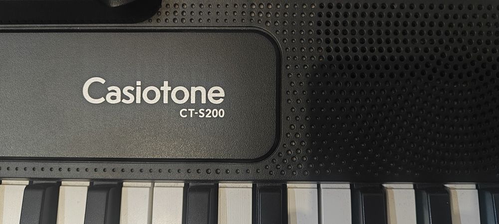 Синтезатор Casio