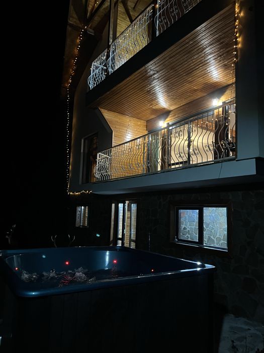 Cabană de inchiriat  Vila Fof  5 camere  ciubar Prahova