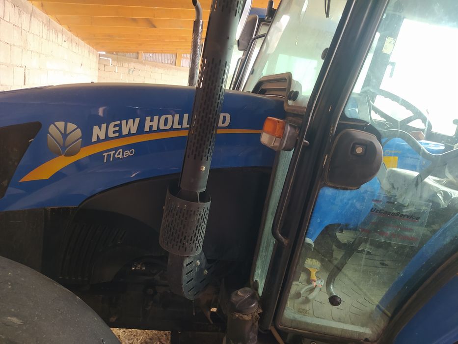 Трактор нев холанд ТТ4--80 сотилади срочно
