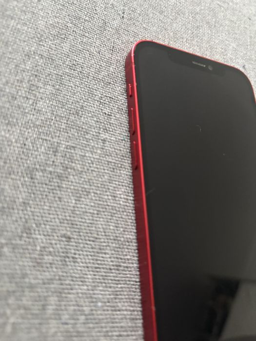 iphone 12 stare buna