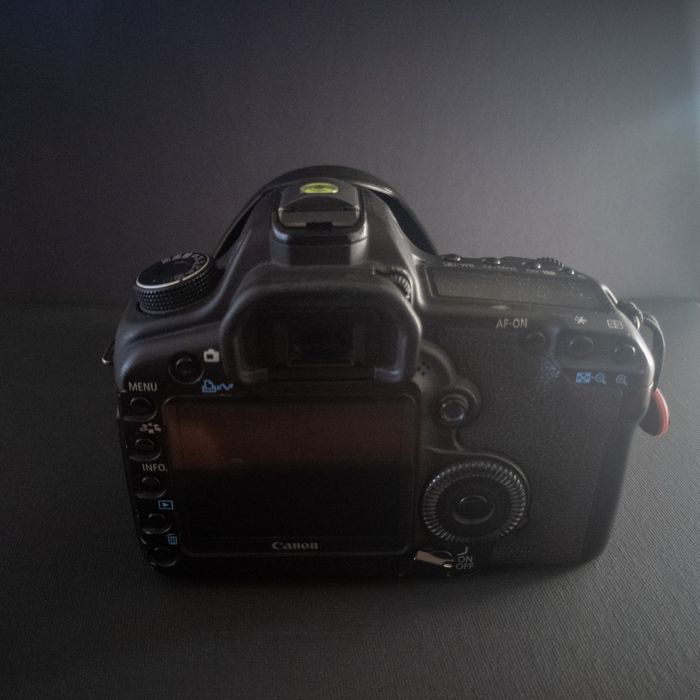 Фотоаппарат Canon 5D mark 2