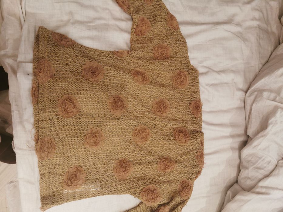 Красива блузка LUCY