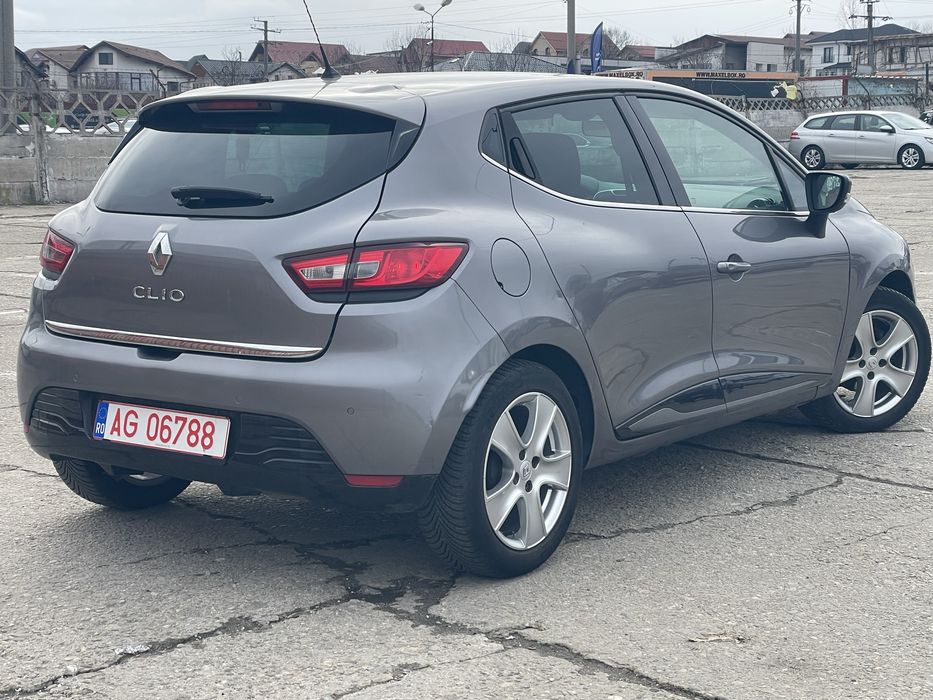 Renault clio / 2015