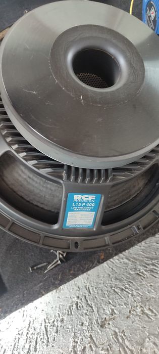 Музыкальная аппаратура, апарат