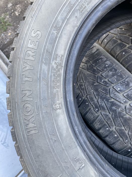 На 16 215/65  4 шт Нокия