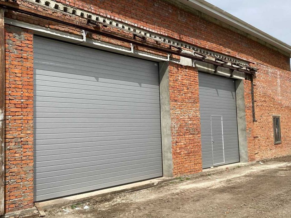 Секционные ворота ALUTECH (пр.Беларусь)