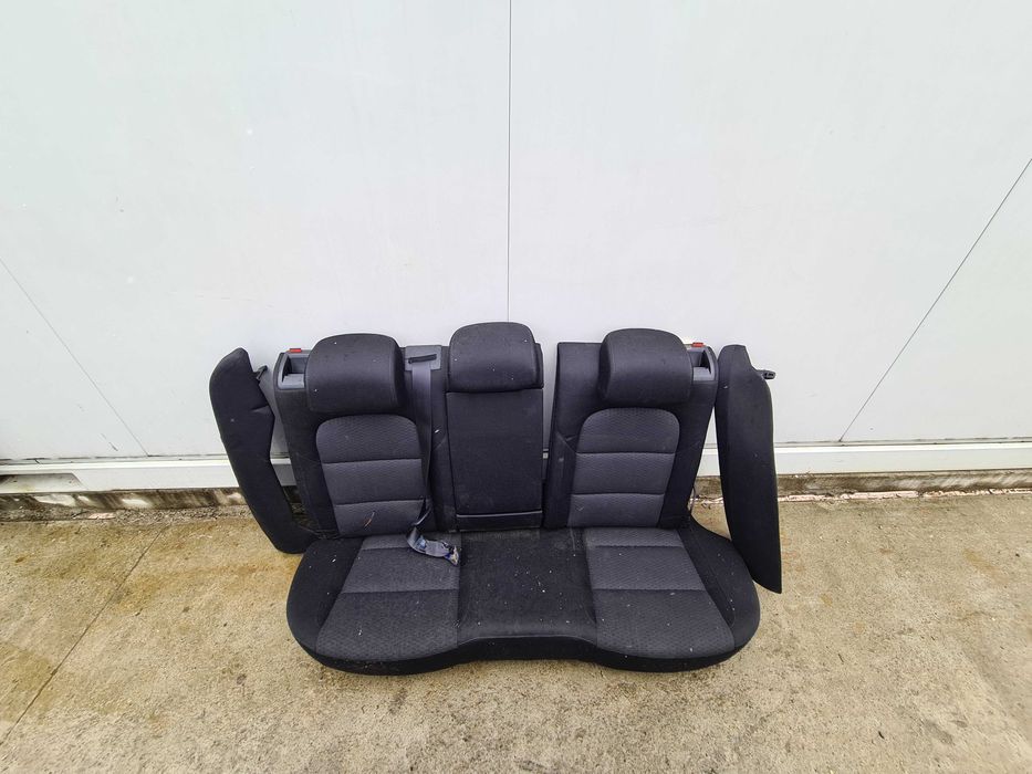 Bancheta spate Skoda Superb 3T sedan cu incalzire