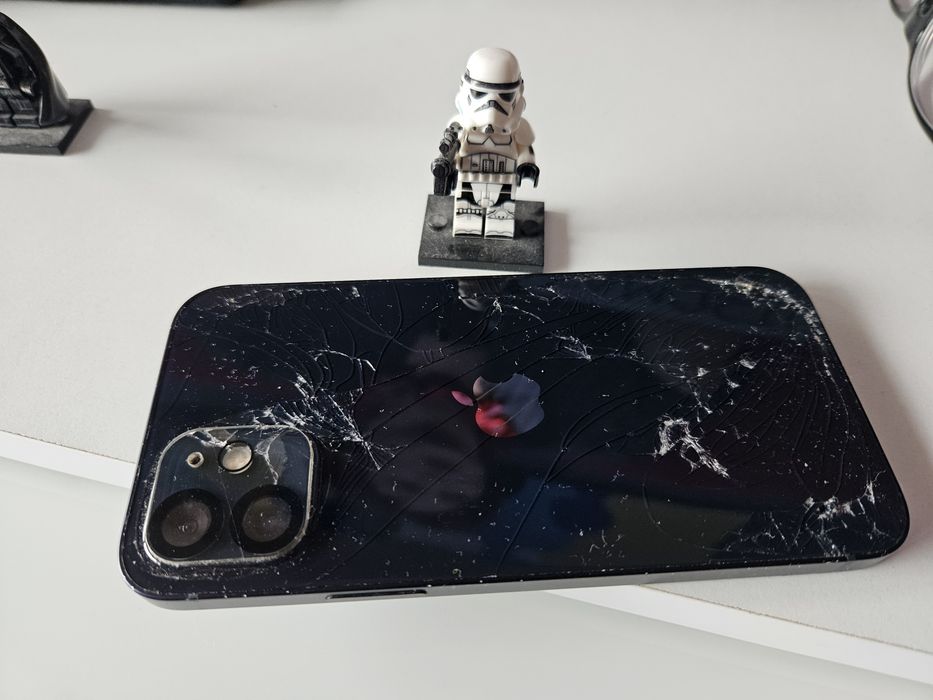 Iphone 12 Отлично работещ