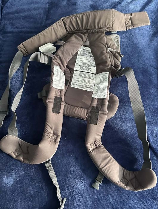 Marsupiu bebeluși Infantino 4 in 1