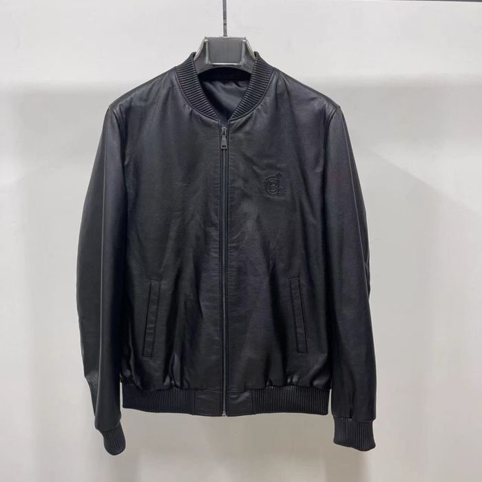 Кожанная куртка из овьечей кожи