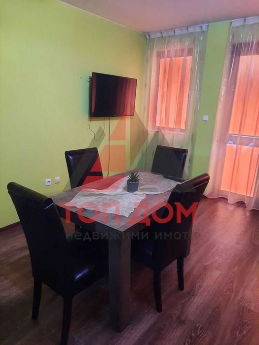 Дава се под наем Двустаен апартамент в Варна, Цветен квартал - 80 кв.м за 612 € - Снимка #1