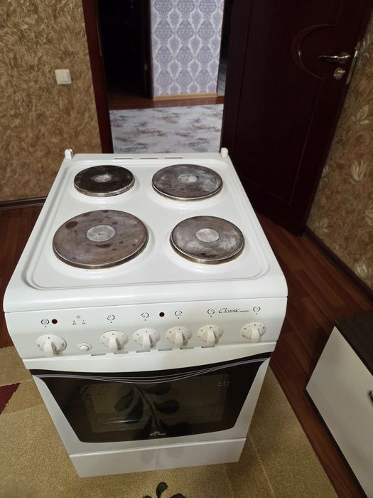 Продам электроплиту в хорошем состоянии