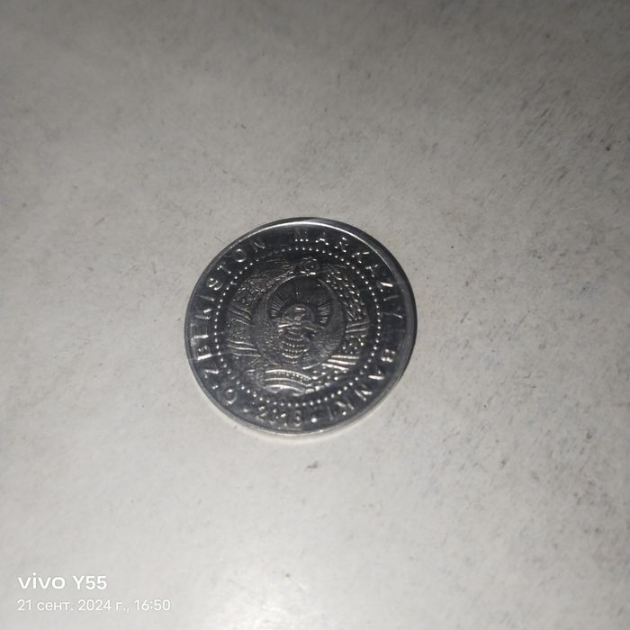 Коллекционные  монета 100 сум