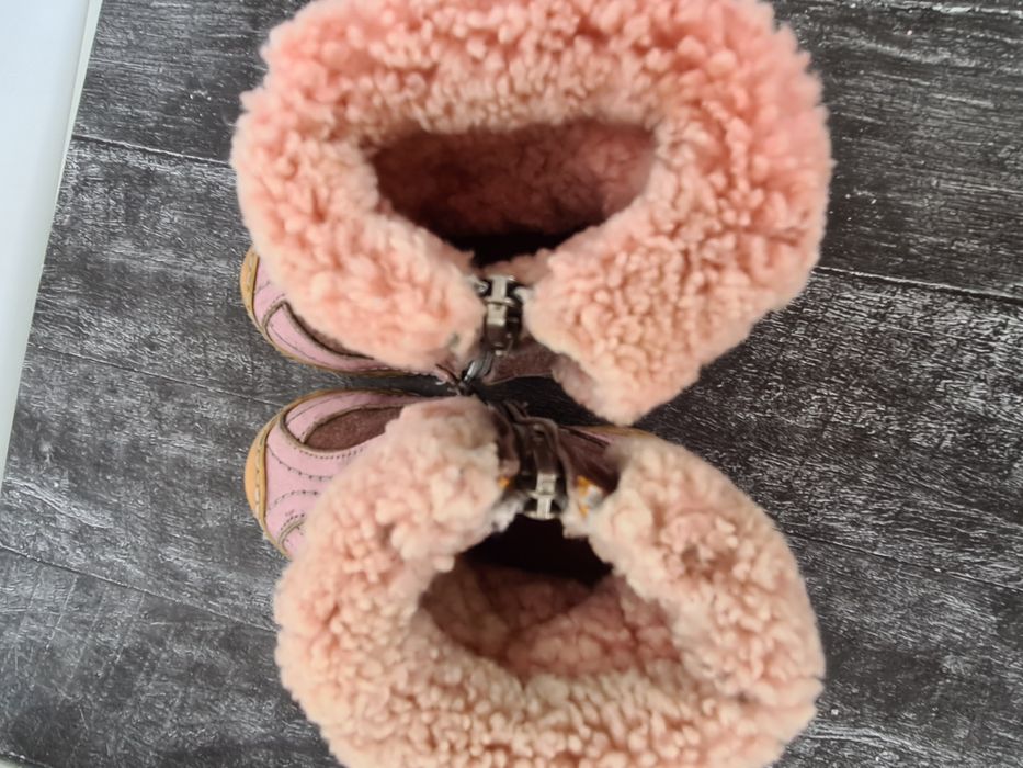 Зимние детские сапоги