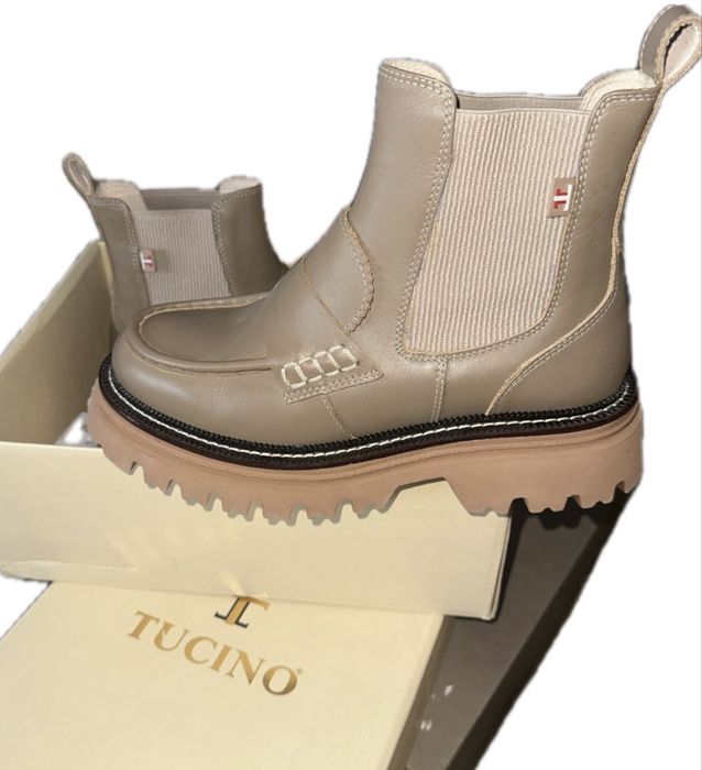Продам стильные ботинки TUCINO