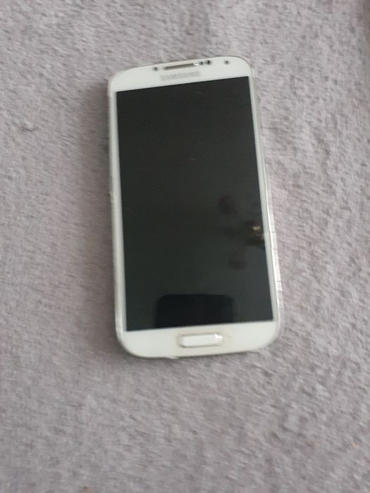 Продам телефоны  .