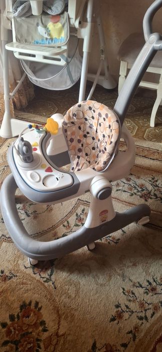 Продаётся шезлонг и ходунки