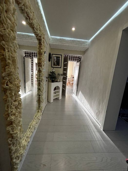 Продаю квартиру. Срочно недорого