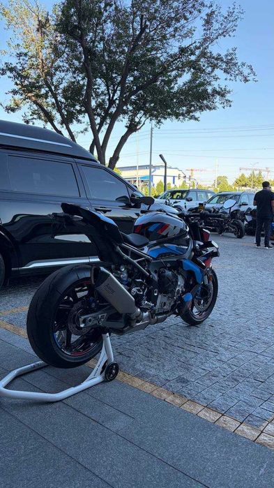 BMW M1000R M Competition 2026