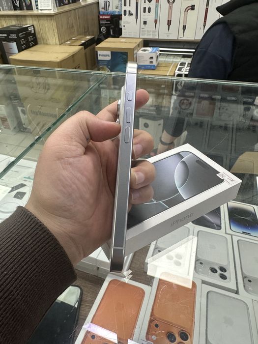 iPhone 16 Pro 256 White e/sim б/у