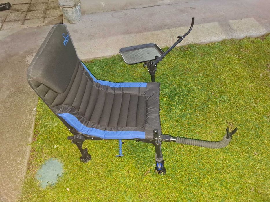 Продавам метод фидер стол. Използван е само един риболов.