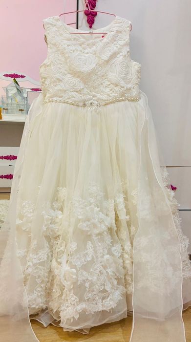 Нарядное платье на выход