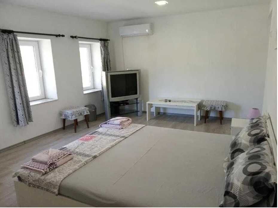 Продава се Къща в с. Крушуна, Област Ловеч - 70 кв.м за 18 €/кв.м - Снимка #2