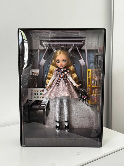 Monster High Skullector Doll M3GAN