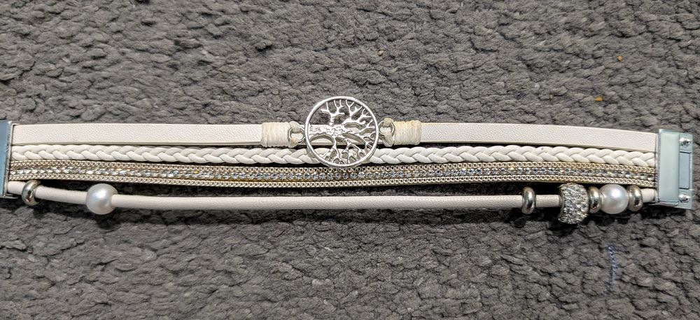 Кожена гривна Дървото на живота