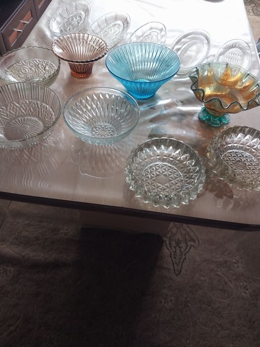 Продам вазы разные
