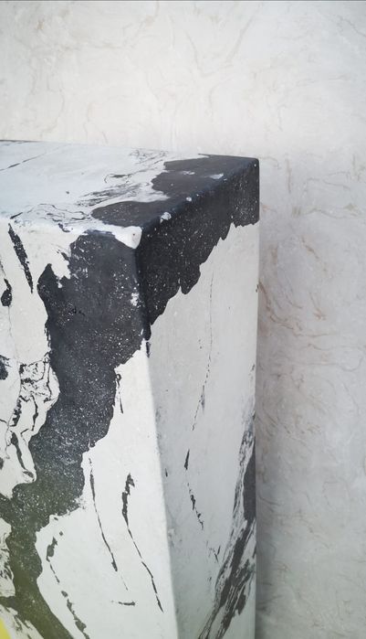 Decorări marmură artificială pereți stilpi