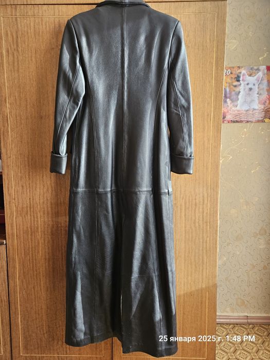 Плащ женский кожаный 42-44