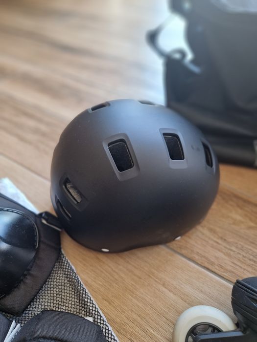 Продавам ролери FIT3