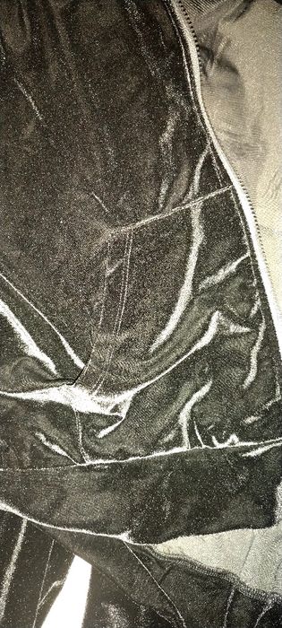 Дамски комплект анцунг