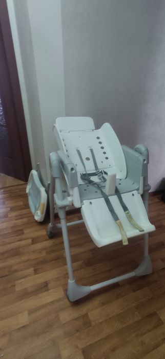 Стул для кормления.