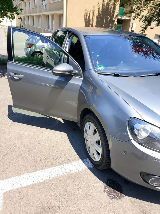 Golf 6  1.2 105 cp 2011