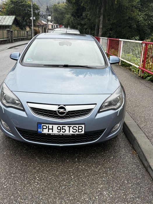 Vand/SchimbOpel astra j 2011