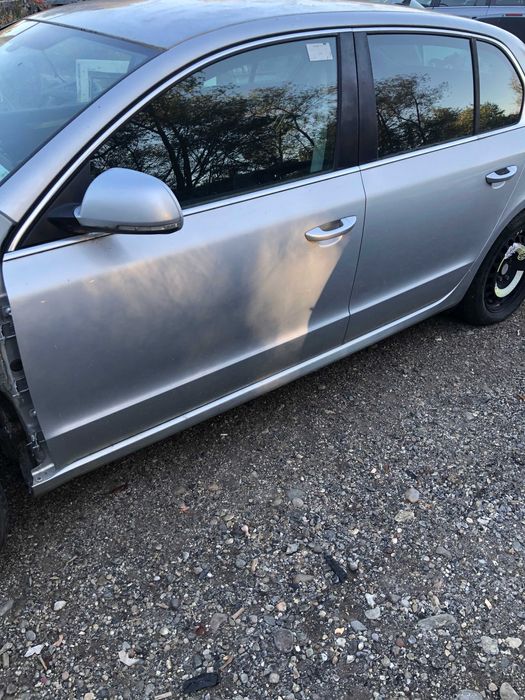 usa stanga skoda superb 2