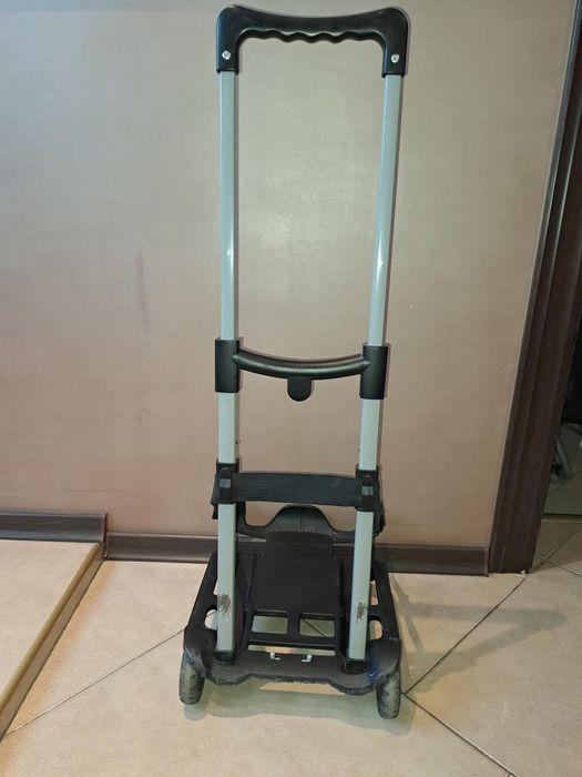 Тролей за ученическа раница, цена 13 евро