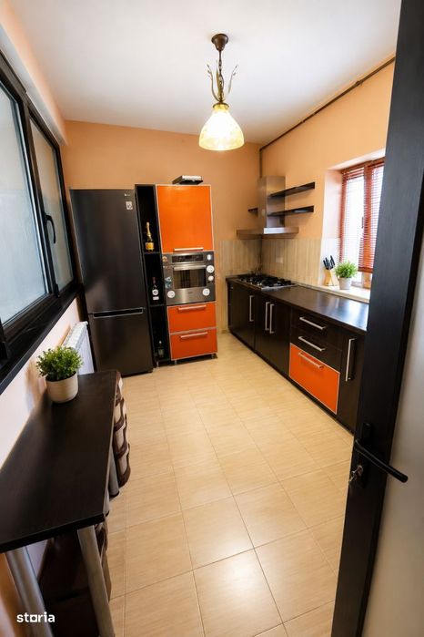 Vanzare apartament 2/3 camere 113 mp. Portul Tomis