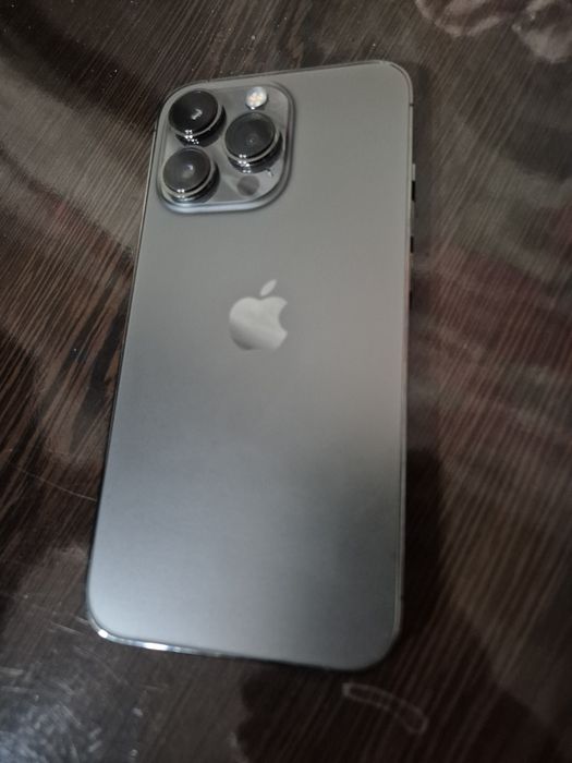 iPhone 13 pro продаётся